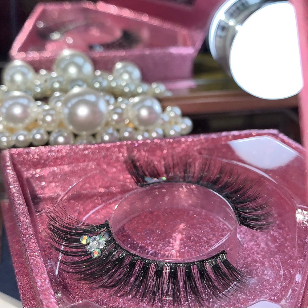 Rhinestone mink lashes